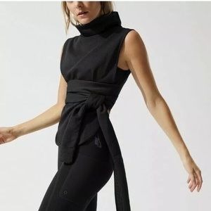 Nike Dry-Fit Versa Wrap